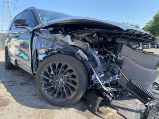 2025 Lincoln Aviator Reserve - Exterior Front Right Corner Image